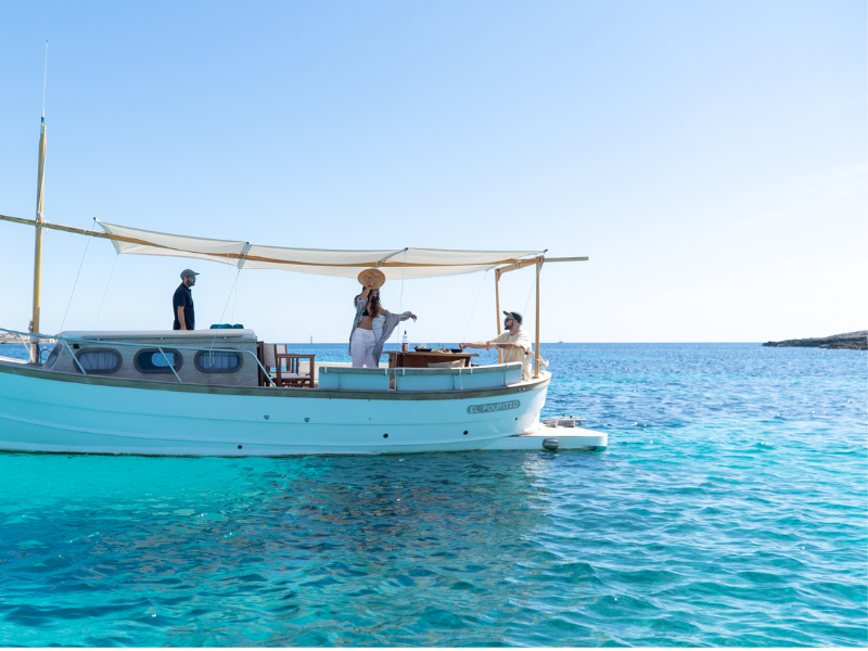 Le migliori cose da fare a Minorca nel 2026: gite in barca per esplorare la costa di Minorca