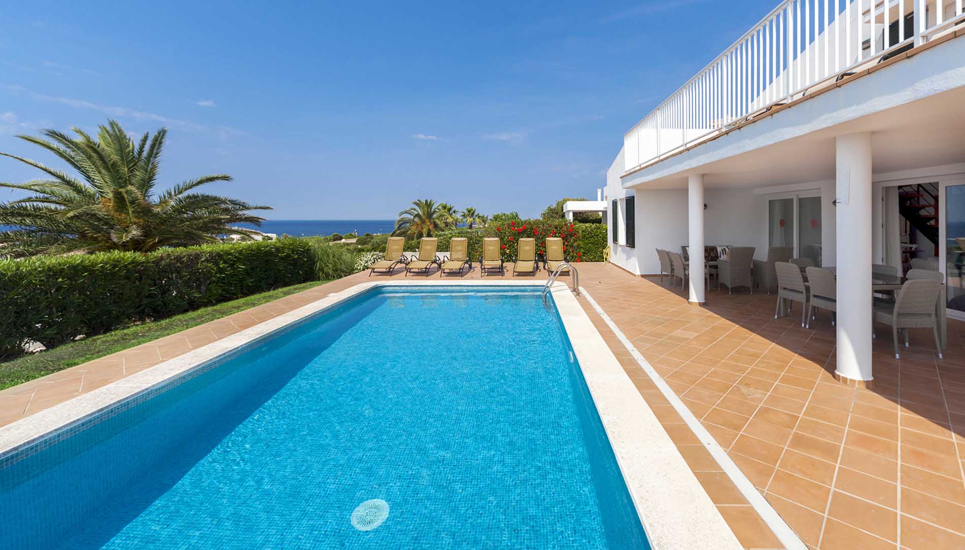 Ville con piscina a Binibeca